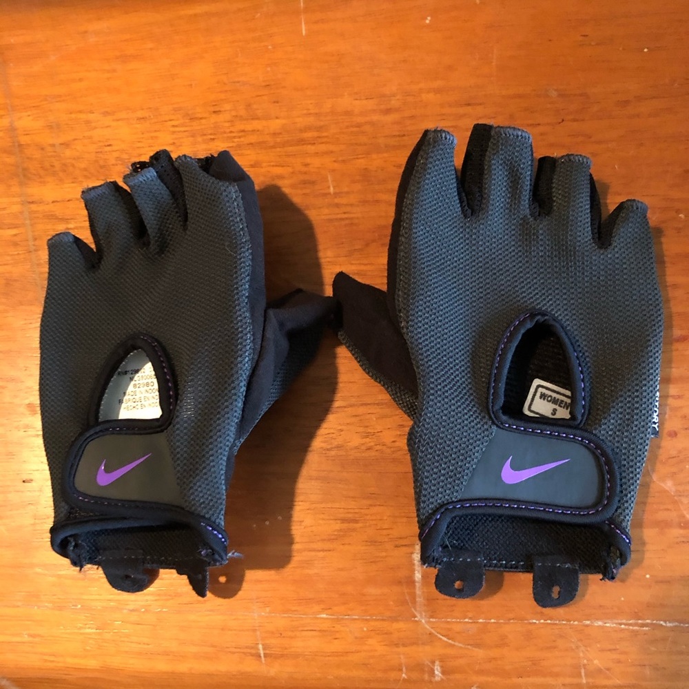 Women’s Weightlifting Gloves